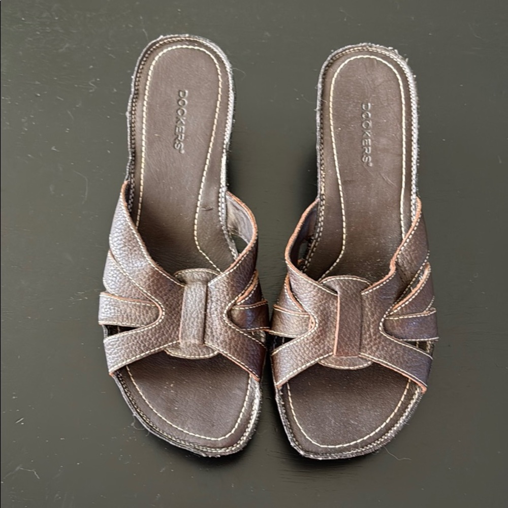 Dark brown Dockers Sandals